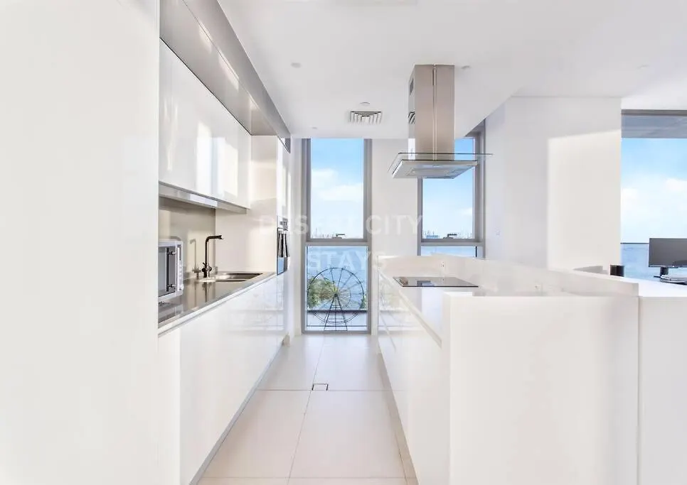 Apartment Luxurious 2 Bed In Bluewaters, Hosted By Desert City Stays Dubai