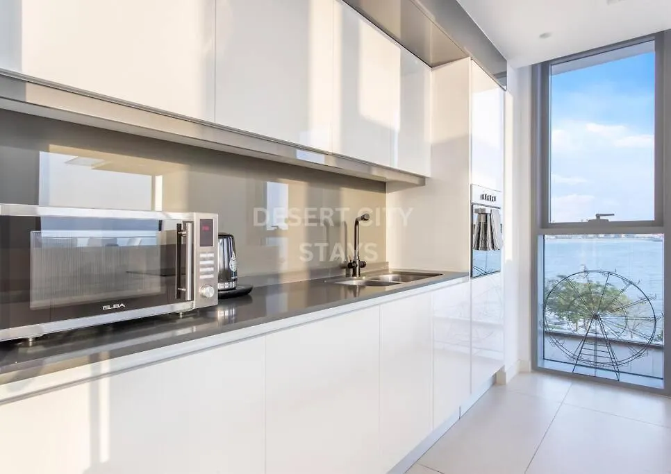 Luxurious 2 Bed In Bluewaters, Hosted By Desert City Stays Dubai United Arab Emirates